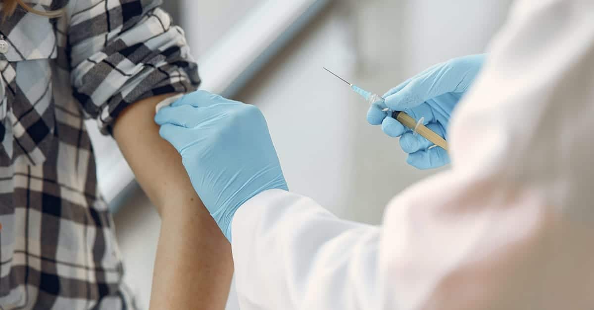 Did you get your annual flu vaccine? It can lower risk of heart attack, says study