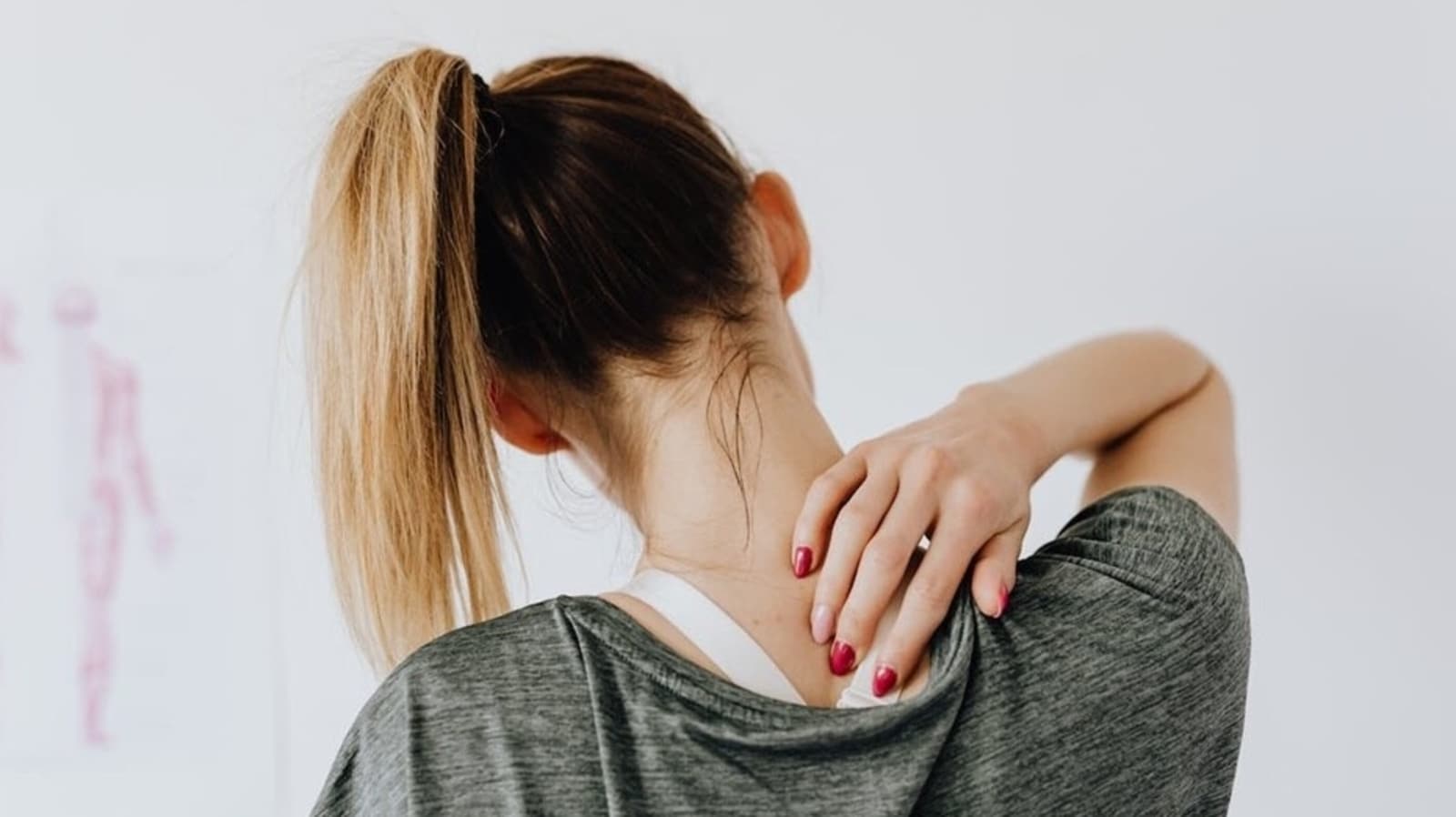 Arthritis: Easy lifestyle changes to prevent joint pain during winters