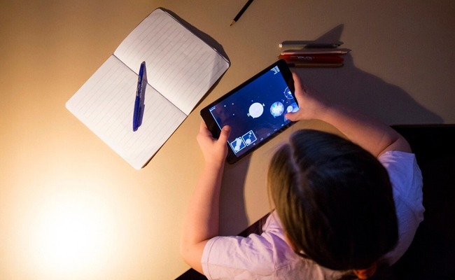 Heart damage: Another reason to cut down on children’s screen time